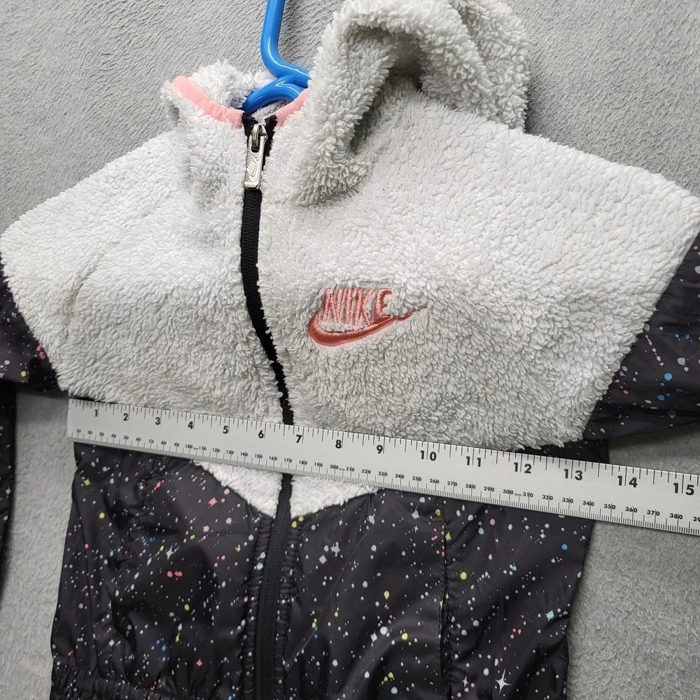 Nike‎ Girls Jacket S (4-5YRS 104-110CM) Gray Swoosh Embroidery Geometric